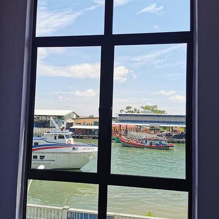 Mersingfirstfloor丰盛港二楼民宿 Esterno foto
