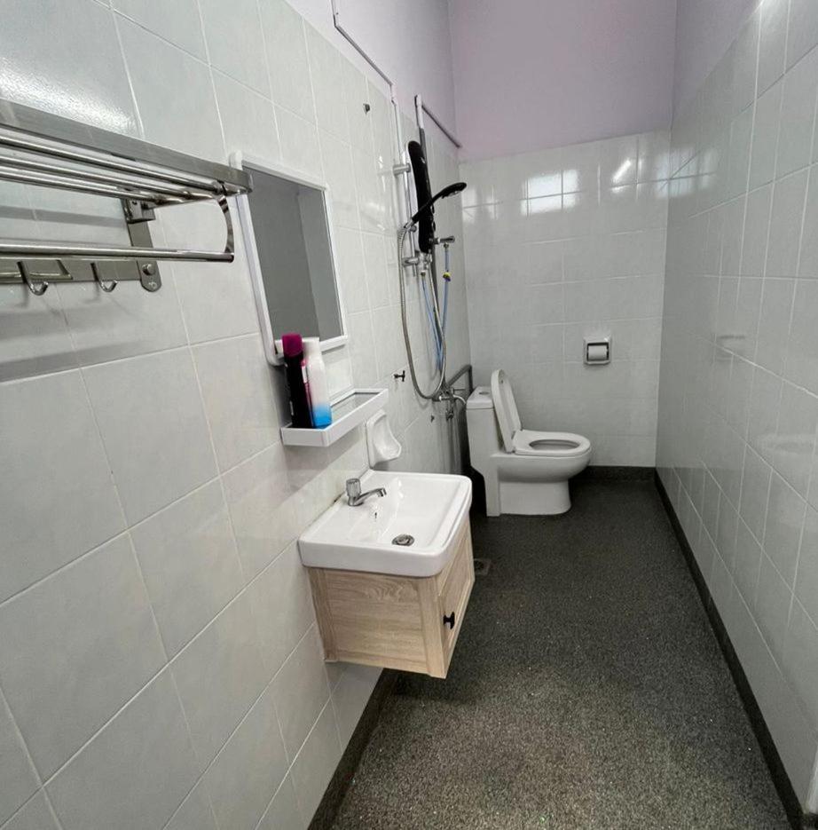 Mersingfirstfloor丰盛港二楼民宿 Esterno foto